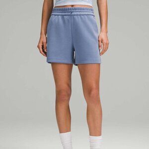Women's Lululemon Softstream High Rise Shorts 4" Oasis Blue Size 4 LW7CAXS